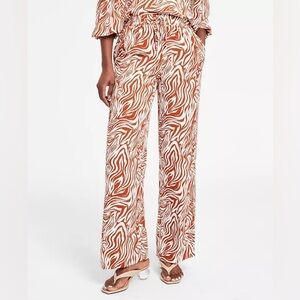 Bar III Women's Animal Print Satin Pull On Pants & Blouse Set Small